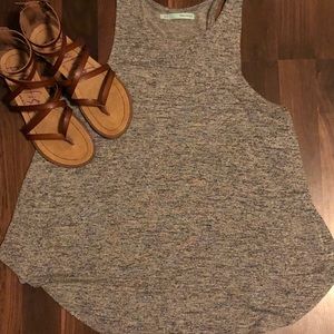 High neck flowy tank!